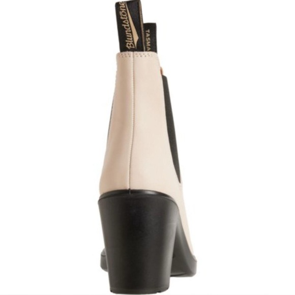 Blundstone Women's Tan Heeled Boots - Picture 3 of 6